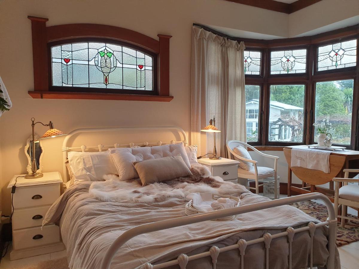 Cabins On Tudor Bed & Breakfast Motueka Εξωτερικό φωτογραφία